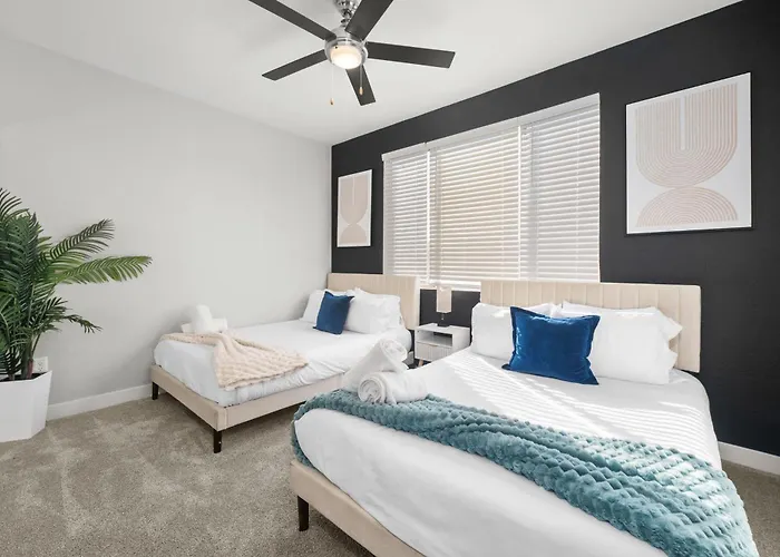 2br Getaway Near Thompson Peak With Pool & Parking Apartment *