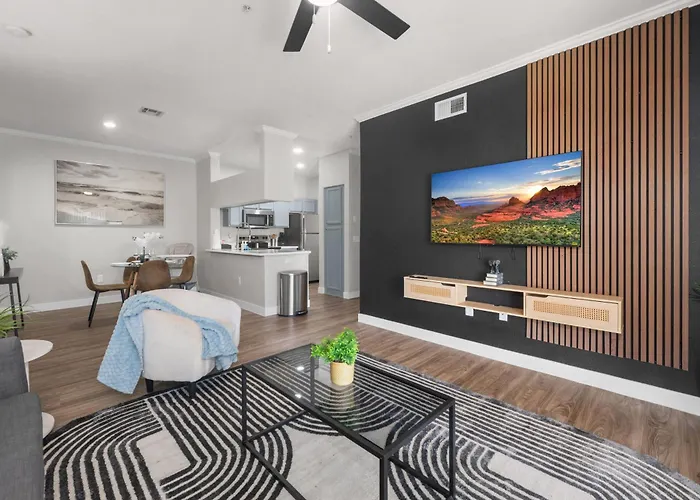 2br Getaway Near Thompson Peak With Pool & Parking Apartment Scottsdale