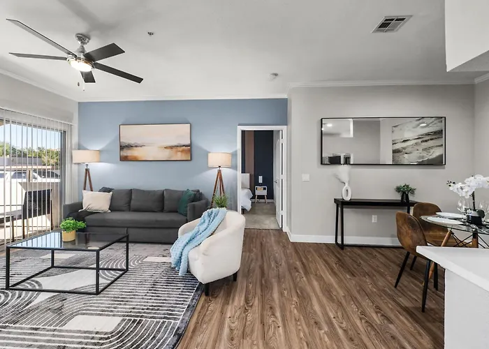 2br Getaway Near Thompson Peak With Pool & Parking