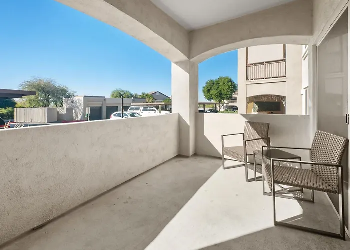 2br Getaway Near Thompson Peak With Pool & Parking *